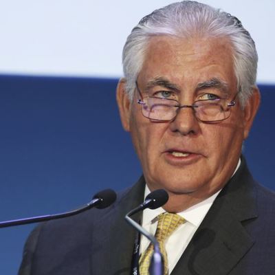 Рекс Тиллерсон, скорее всего, будет утвержден новым госсекретарем США Рекс Тиллерсон, скорее всего, будет утвержден новым госсекретарем США