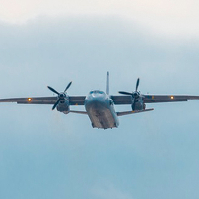 На месте падения самолета Ан-26 в Харьковской области найдено тело погибшего На месте падения самолета Ан-26 в Харьковской области найдено тело погибшего