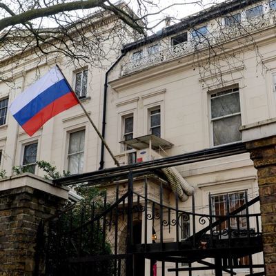 Посольство РФ в Афинах не знает о пострадавших россиянах после землетрясения Посольство РФ в Афинах не знает о пострадавших россиянах после землетрясения