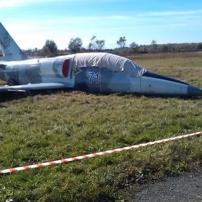 Оба лётчика учебного самолёта Л-39, упавшего в Азовское море, погибли Оба лётчика учебного самолёта Л-39, упавшего в Азовское море, погибли