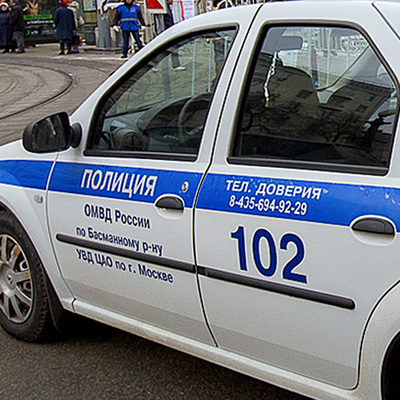 Полиция установила личность девушки, которая в метро Петербурга обливала мужчин, сидящих с раздвинутыми ногами Полиция установила личность девушки, которая в метро Петербурга обливала мужчин, сидящих с раздвинутыми ногами