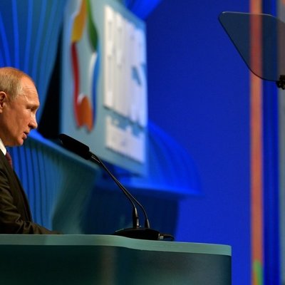 Путин не исключил, что у стран Восточной Европы могут Путин не исключил, что у стран Восточной Европы могут