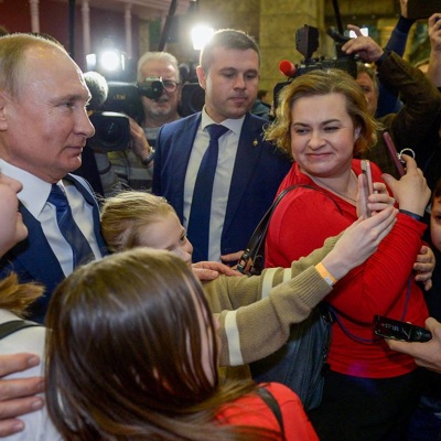 Бабушке обратившегося к Путину воспитанника детдома помогут оформить опеку Бабушке обратившегося к Путину воспитанника детдома помогут оформить опеку