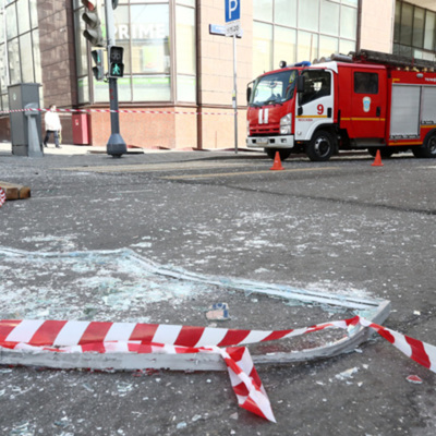 Два человека пострадали при взрыве кислородного баллона в БЦ «Панорама» Два человека пострадали при взрыве кислородного баллона в БЦ «Панорама»