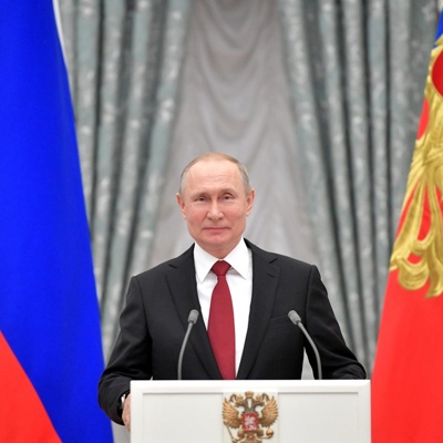 Путин поздравил работников морского и речного флота с профессиональным праздником Путин поздравил работников морского и речного флота с профессиональным праздником