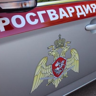 Задержан мужчина, ударивший стулом полицейского в ресторане в центре Москвы Задержан мужчина, ударивший стулом полицейского в ресторане в центре Москвы