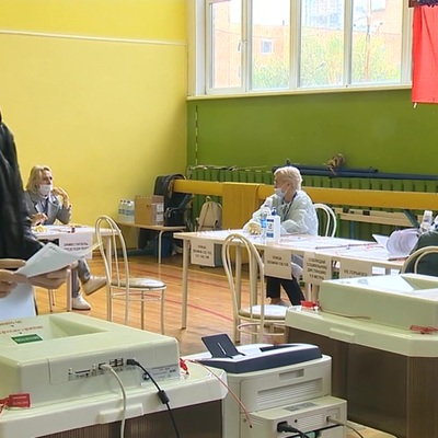 В Москве открылись все участки для голосования В Москве открылись все участки для голосования
