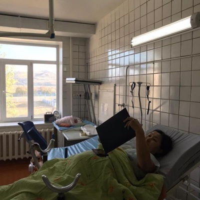 Жительница Бурятии в субботу проголосовала на выборах депутатов Госдумы через 35мин. после родов Жительница Бурятии в субботу проголосовала на выборах депутатов Госдумы через 35мин. после родов