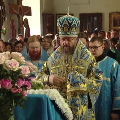 Православные отмечают праздник Покрова Пресвятой Богородицы Православные отмечают праздник Покрова Пресвятой Богородицы