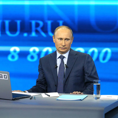 Путин сегодня ответит на вопросы соотечественников в прямом эфире Путин сегодня ответит на вопросы соотечественников в прямом эфире