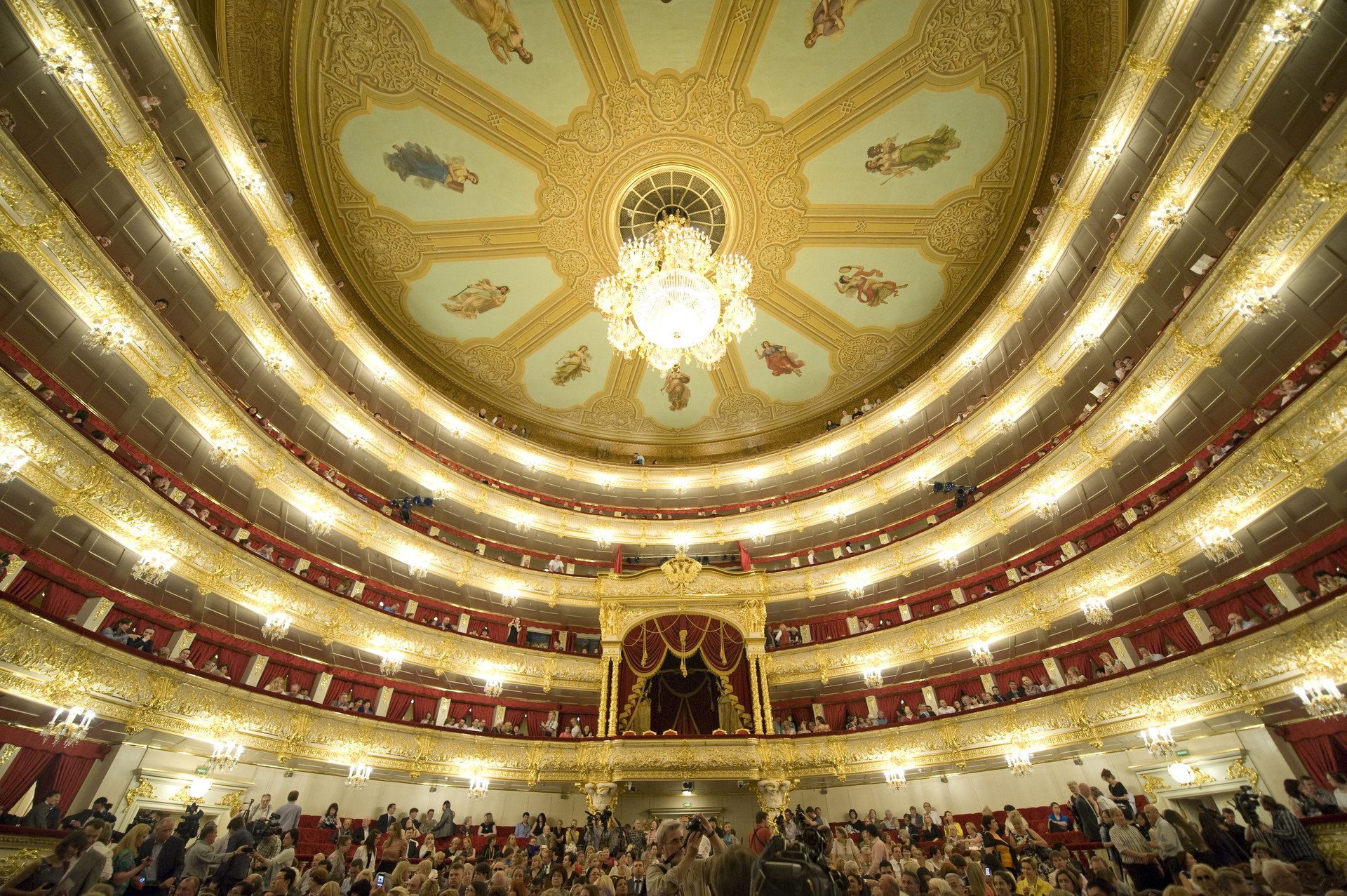 Театр оперы и балета большой театр Москва