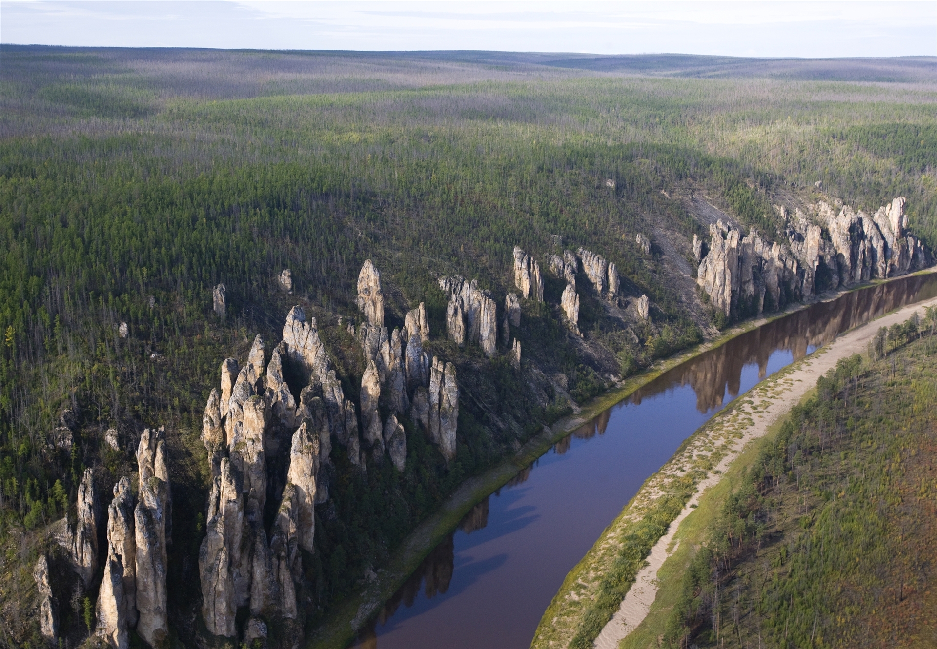 Река Лена Якутия Ленские столбы