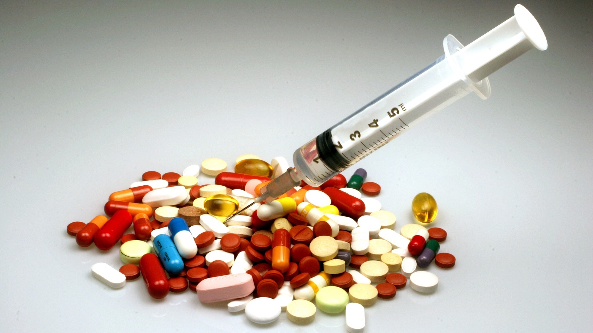Препараты и таблетки от ВИЧ-инфекции. Список назначаемых препаратов при ВИЧ-инфекции