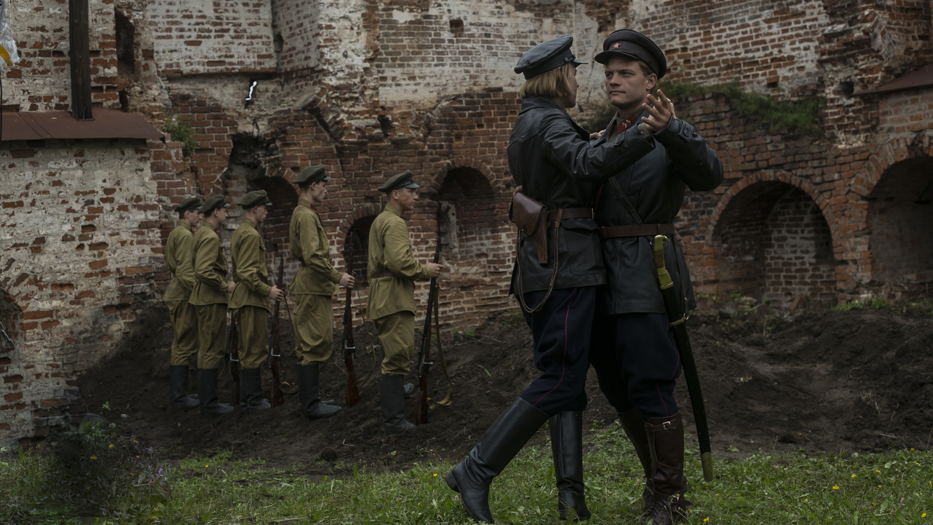 Кадры из сериала "Обитель"