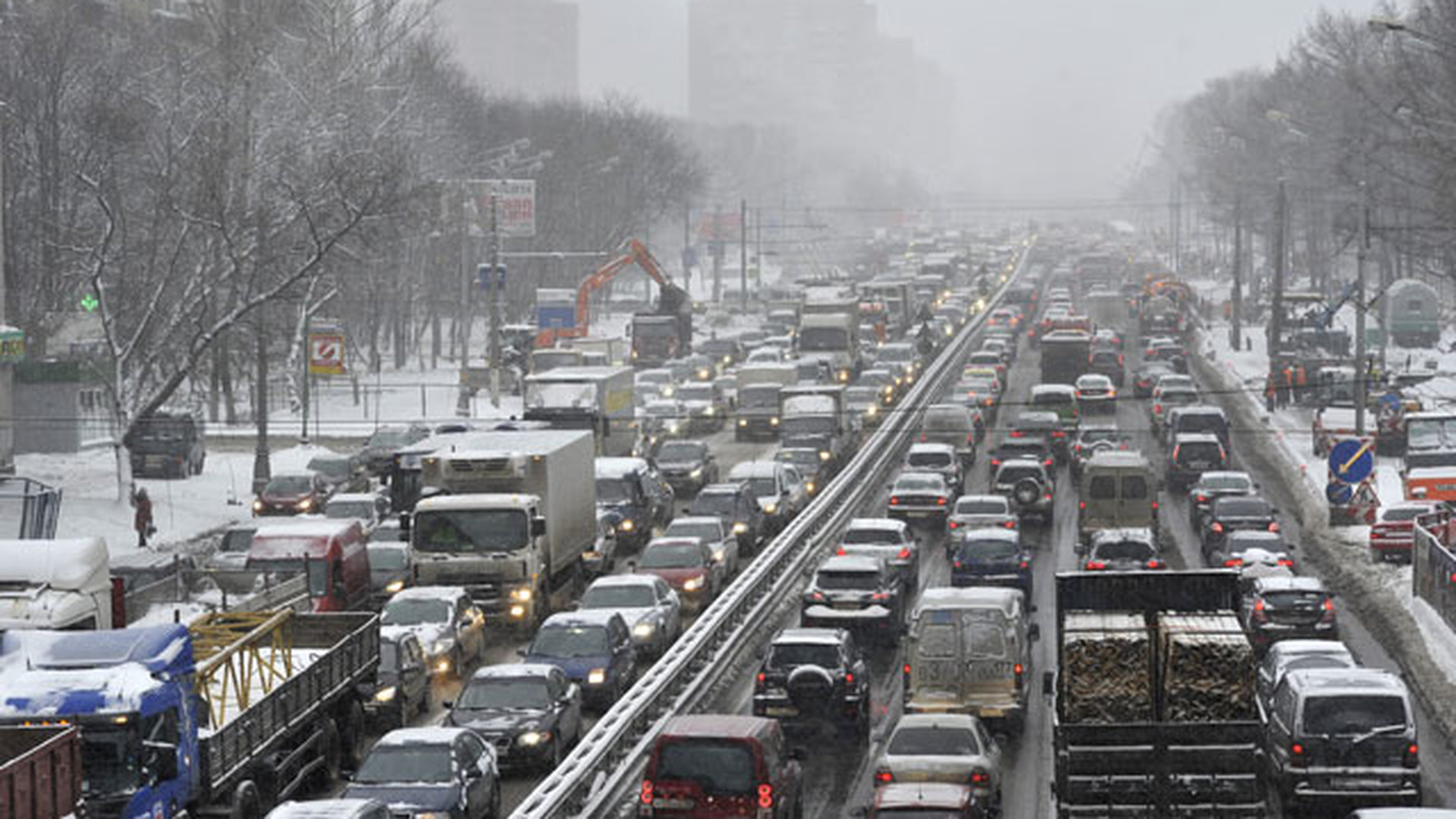 зимние пробки в москве