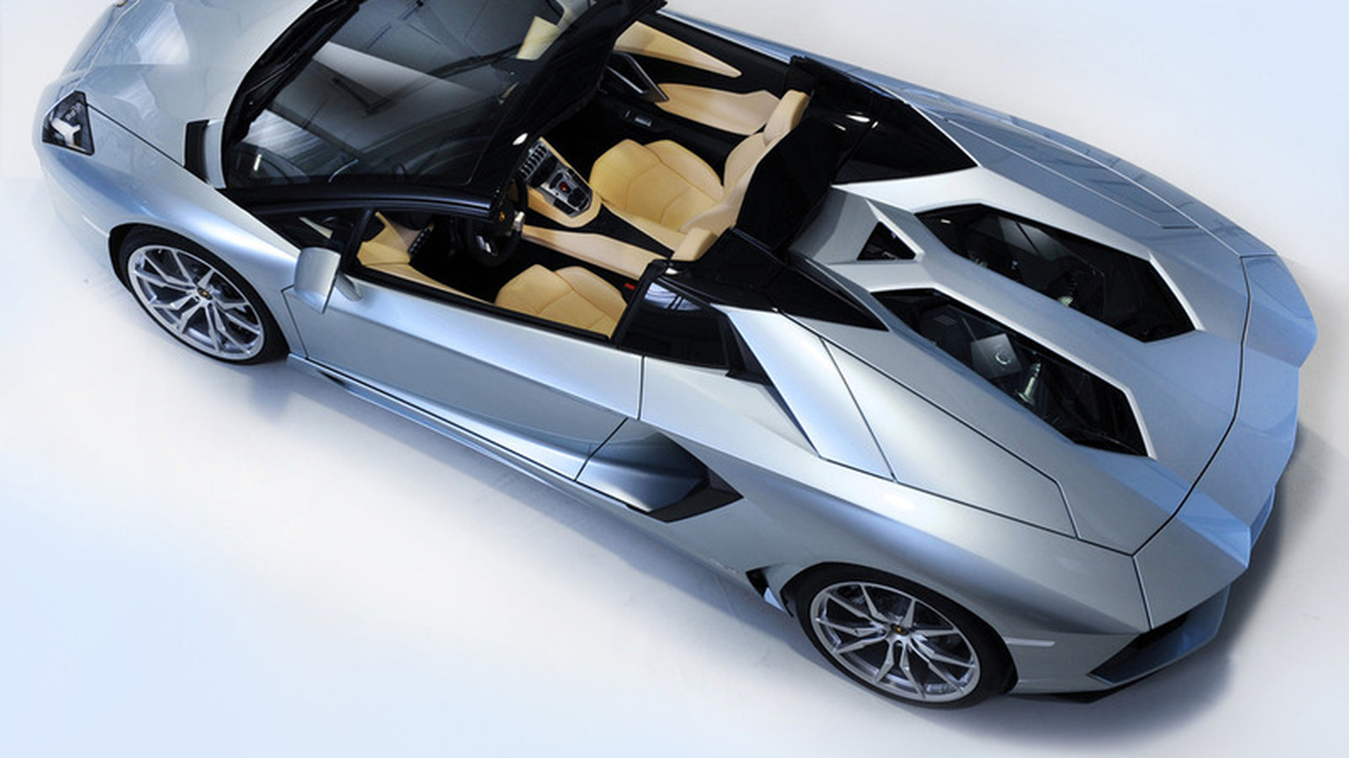 2013 Lamborghini Aventador LP-700-4