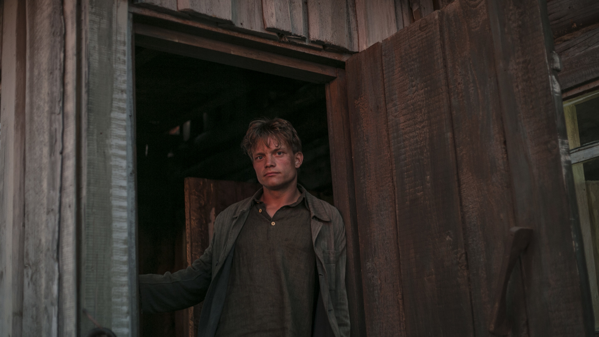 Кадры из сериала "Обитель"