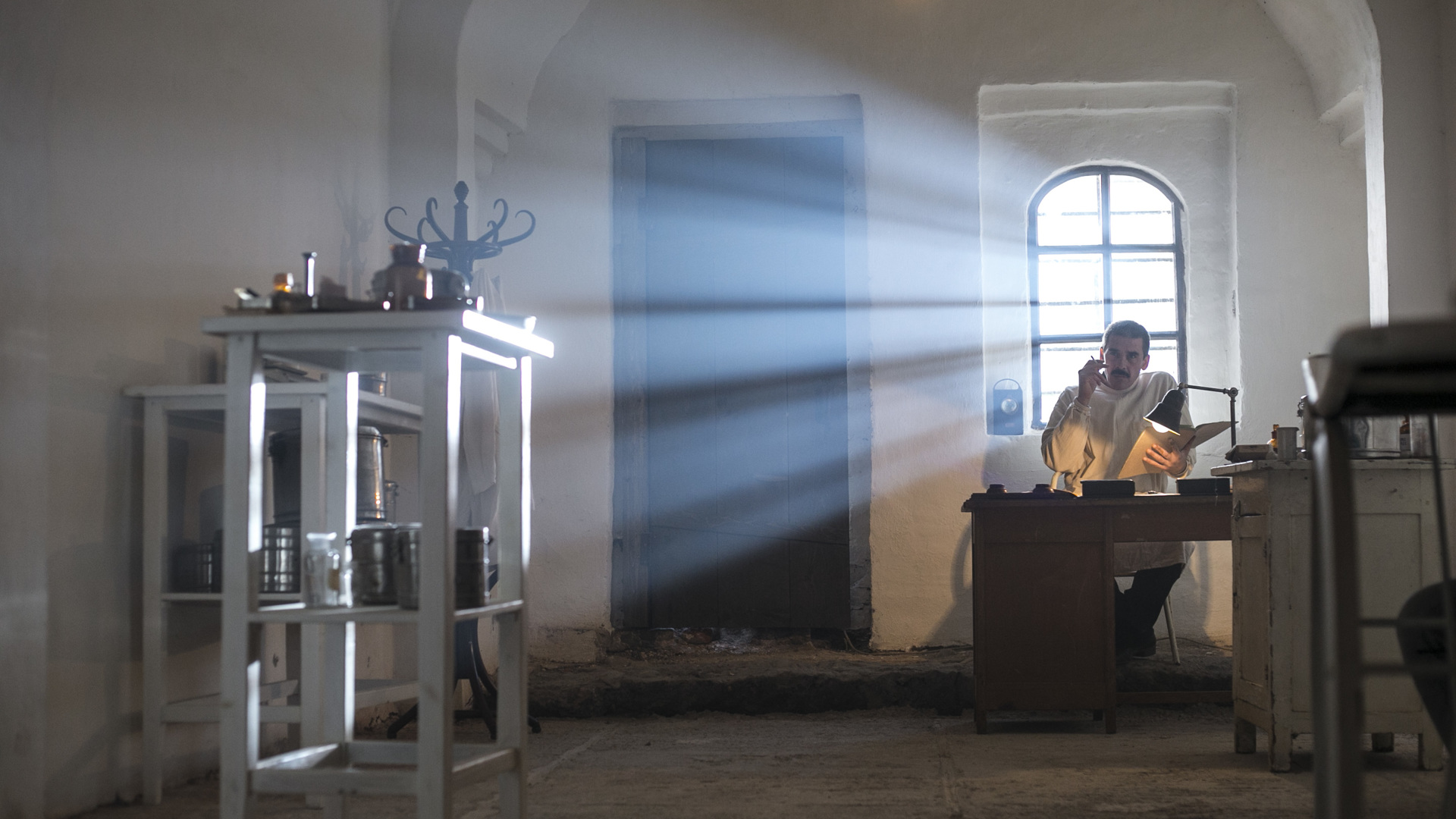 Кадры из сериала "Обитель"