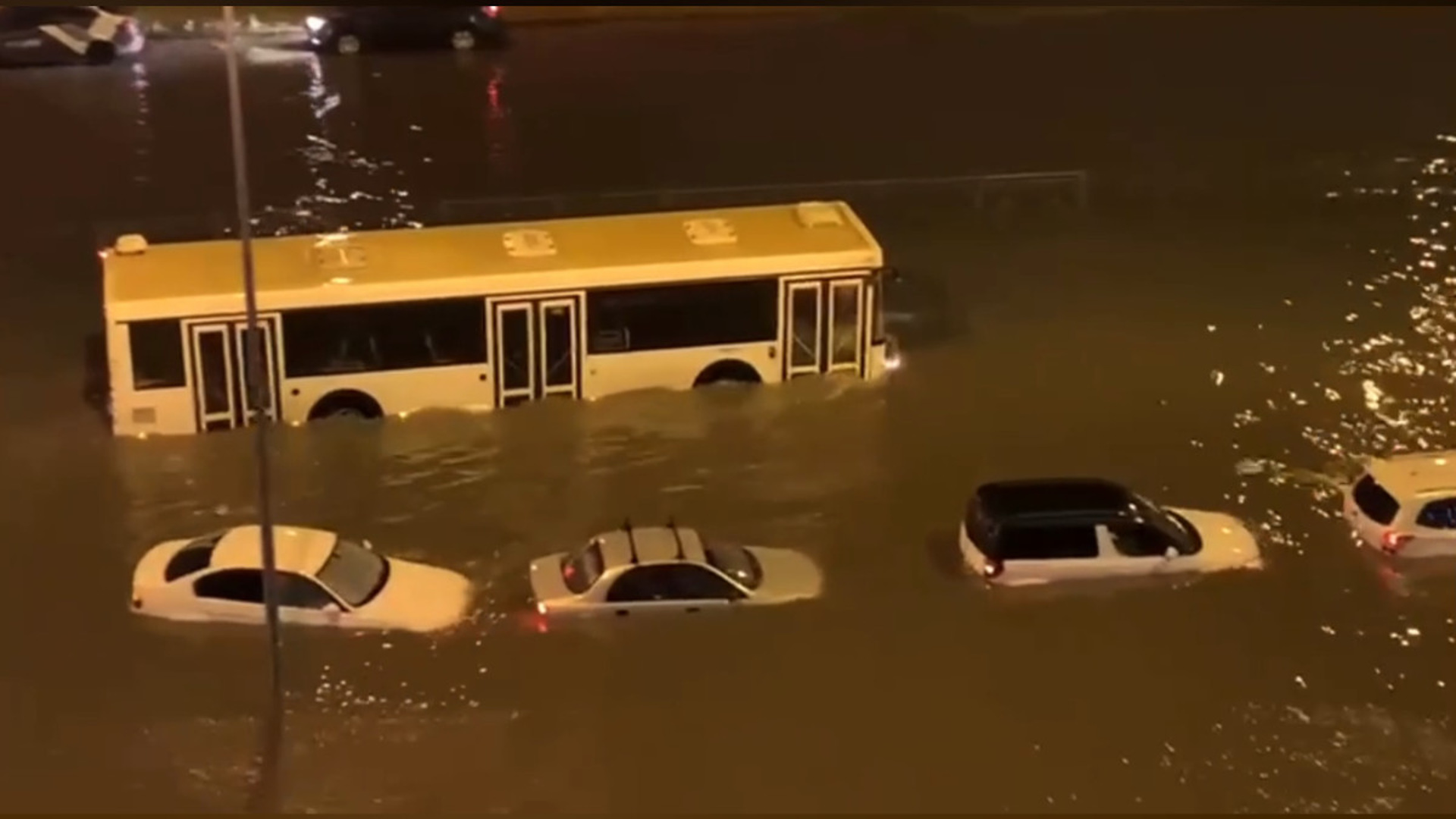 Потоп в Санкт-Петербурге 2021