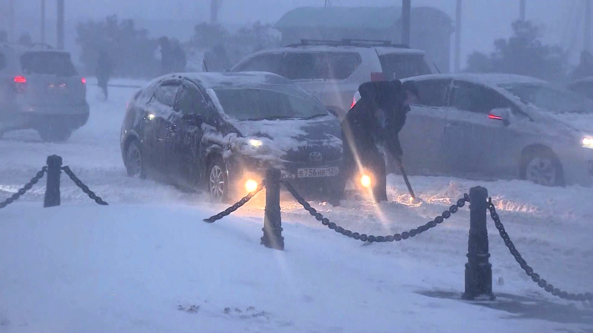 Заметает москву