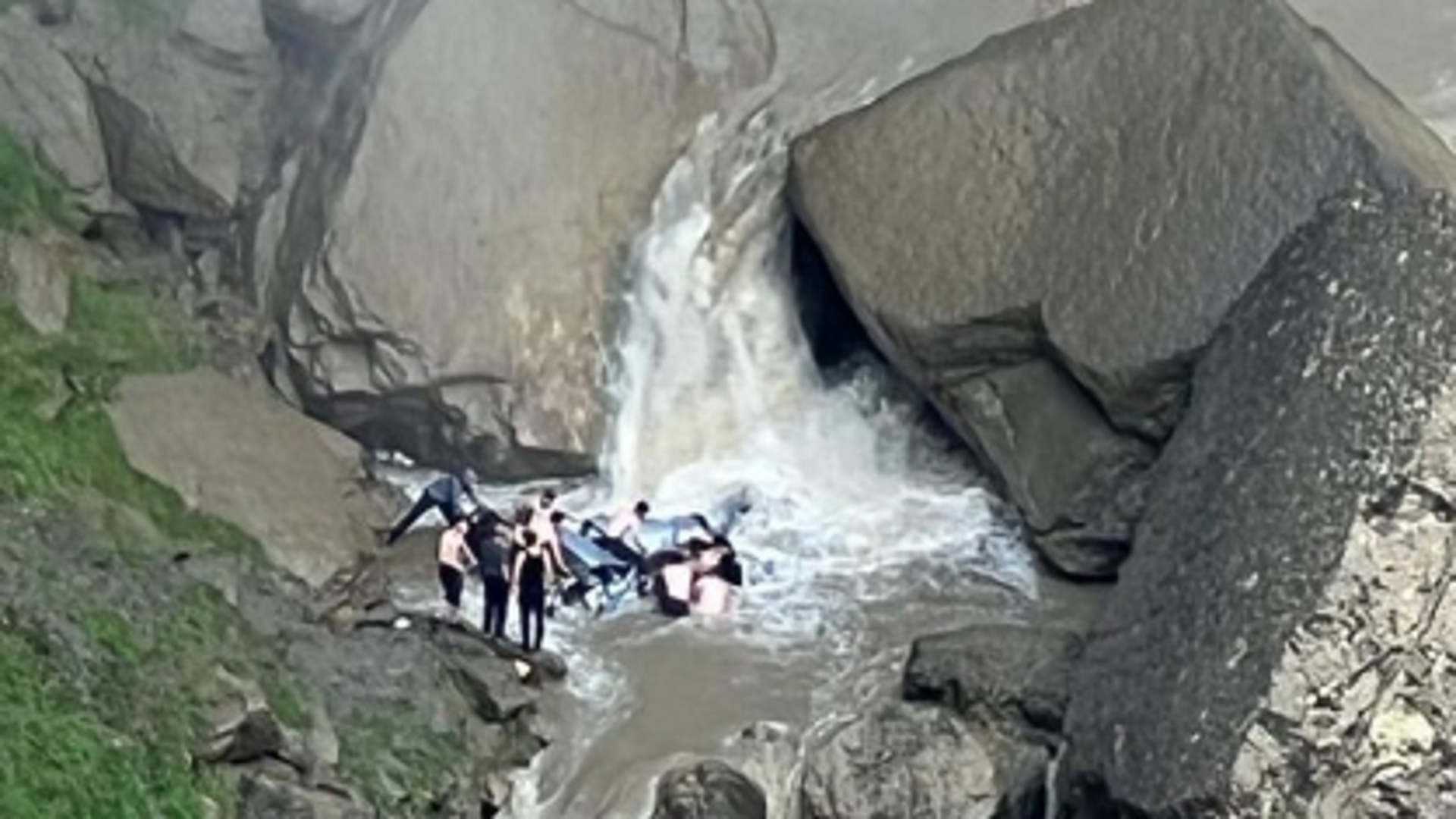 Водопад Тобот трагедия