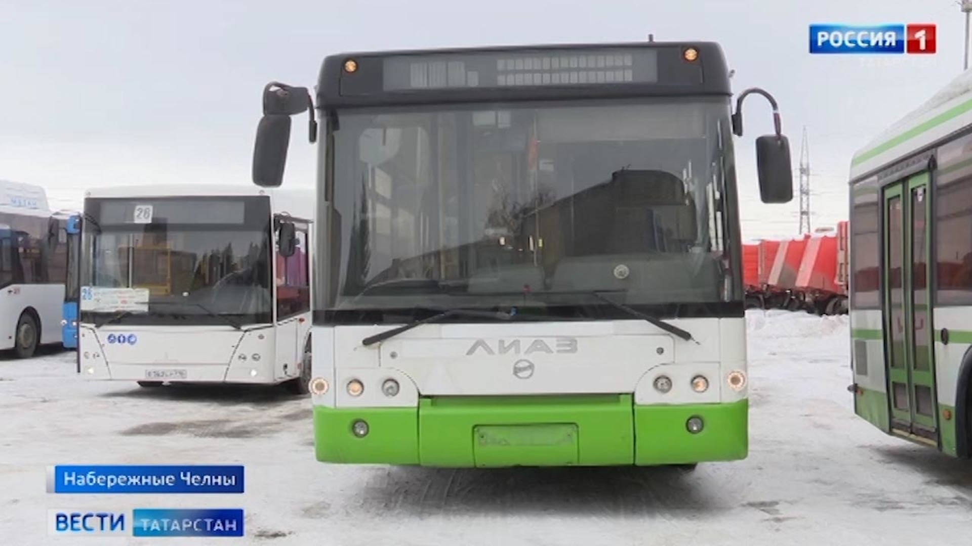 Транспорт челнов. Новые автобусы Набережные Челны. Челнинский транспорт. Перевозчики пассажирские. Автобус Набережные Челны 104.