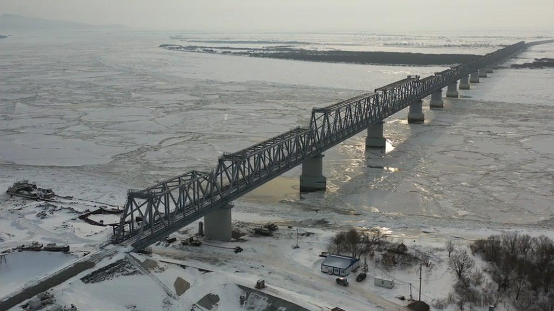 мост река амур фото