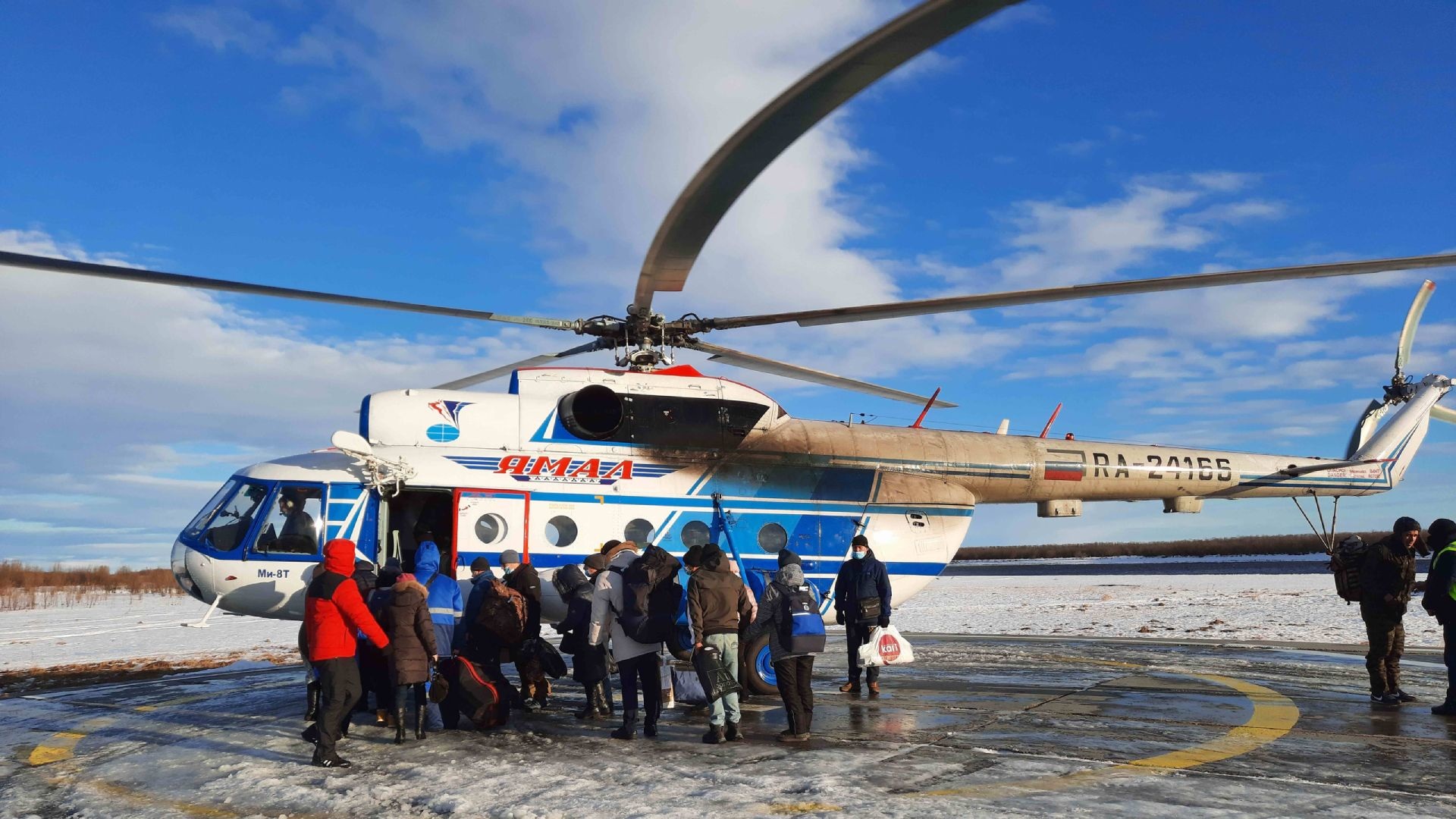 аэропорт в ноябрьске