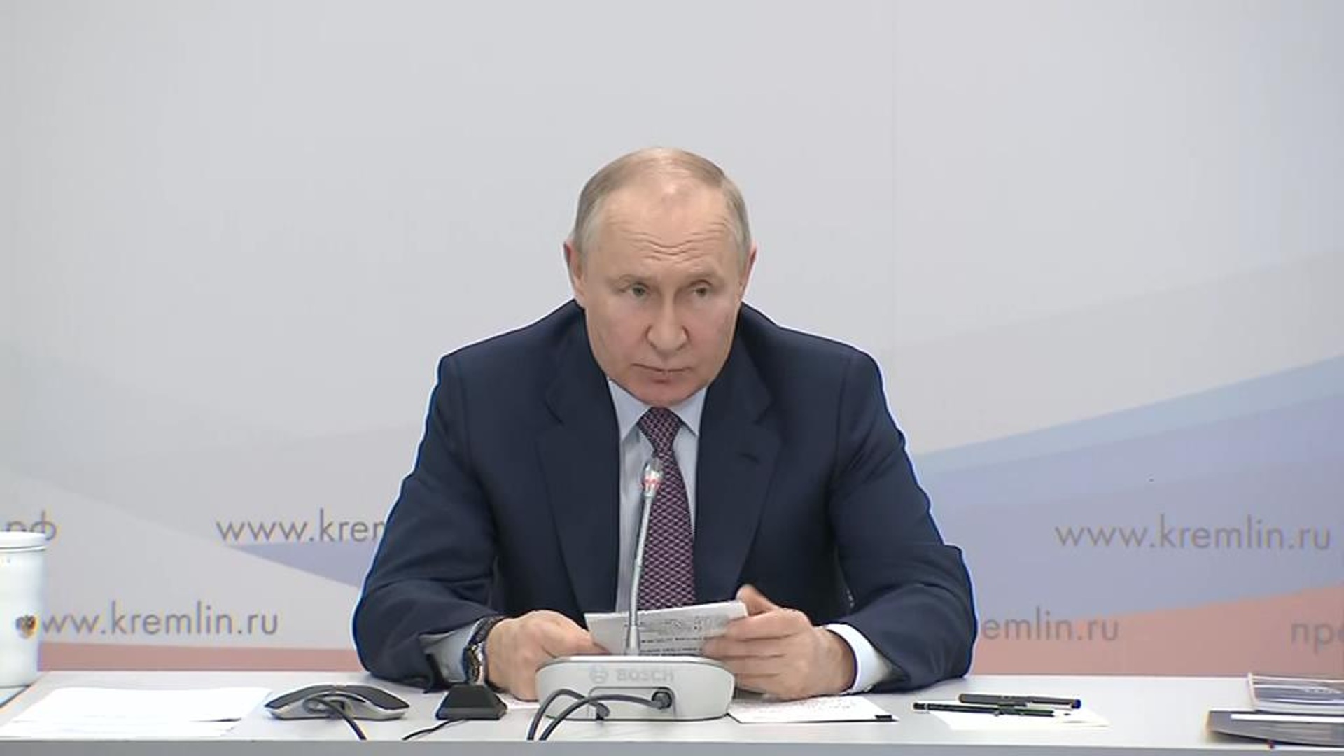 Владимир путин мем фото