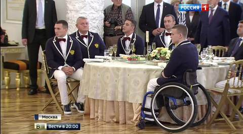 Путин считает паралимпийцев защитниками интересов страны