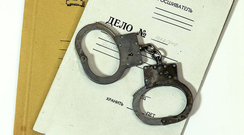 Липчанин из-за обиды поджег дверь в квартиру товарища