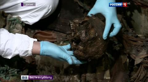 Императорские останки: Церковь верит генетической экспертизе