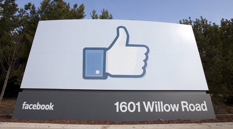 Facebook разбанил страницу российской делегации