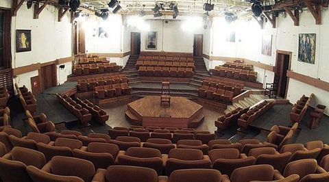 Московскому драматическому театру "Сфера" – 40 лет!