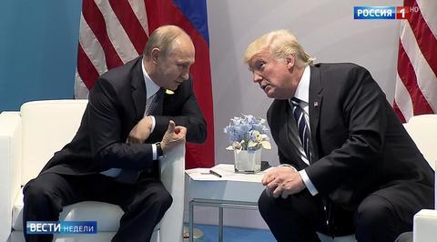 Встречу Путина и Трампа разобрали по секундам и по жестам