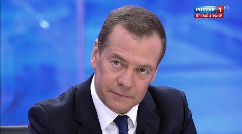 "Хакеры Кремля" – это способ внутренней разборки, считает премьер