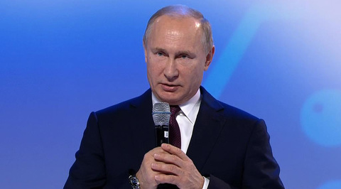 Путин доволен своей профессией, но интересуется генетикой и искусственным интеллектом