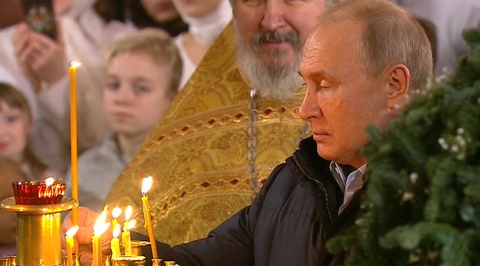 Владимир Путин встречает Рождество в Санкт-Петербурге