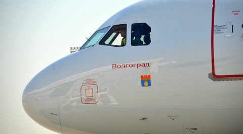 СК проверяет обстоятельства ЧП с самолетом авиакомпании "Россия"