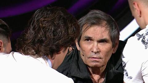 "Привет, Андрей!": Алибасов расцеловал Малахова и поинтересовался, кто он