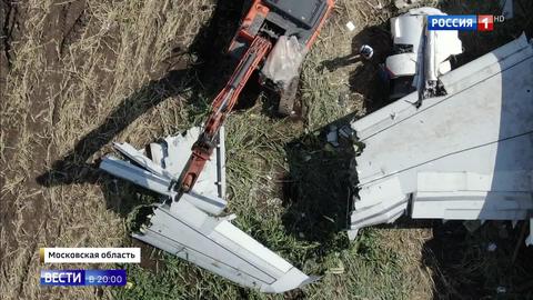 Севший в кукурузу самолет А321 начали вывозить по частям