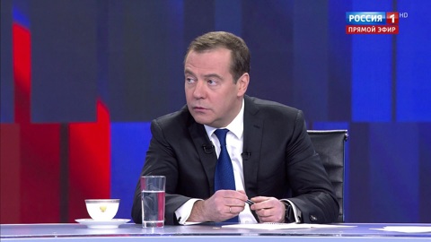 Если люди жалуются на домашнее насилие, значит, оно есть, считает Медведев