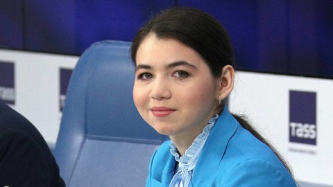 Горячкина обыграла Костенюк и вышла в полуфинал турнира претенденток