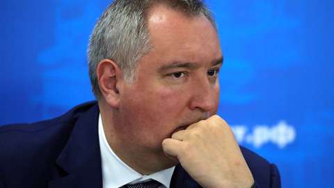 Рогозин высказался о тяжелых ракетах и робокентавре