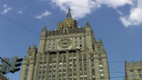 В МИДе отметили желание европейских стран "выслужиться" перед США и НАТО