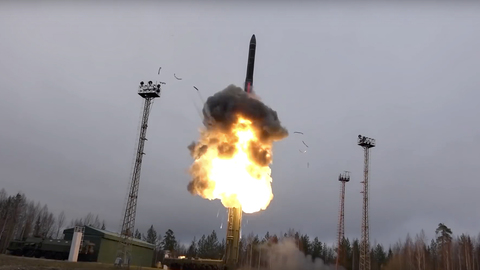 За необходимость ядерного оружия высказались 83 процента россиян