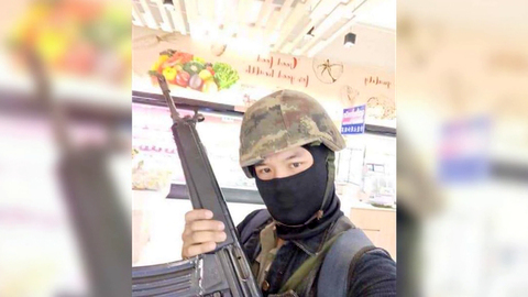 Военные вошли в торговый центр, где засел "спокойный и вежливый" убийца