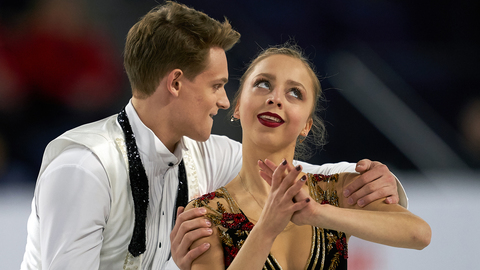 Бойкова и Козловский выиграли этап Гран-при в Гренобле
