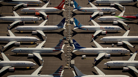 Выпуск самолетов Boeing 737 MAX с января будет приостановлен