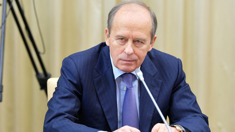 Чекистов-коррупционеров будут лишать именного оружия